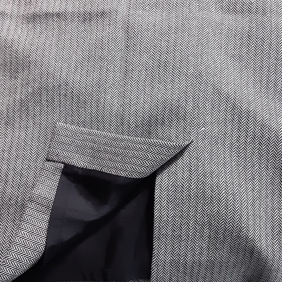 CLOSET CLOSING Ann Taylor Wool Skirt - Picture 4 of 7